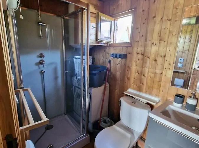 6 Pers Avec Piscine *