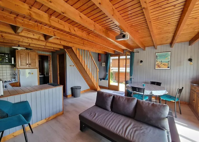 6 Pers Avec Piscine *